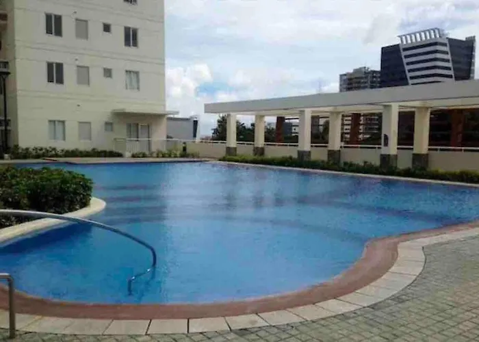 Apartment Stylish Two Bedroom Unit In Avida With Netflix