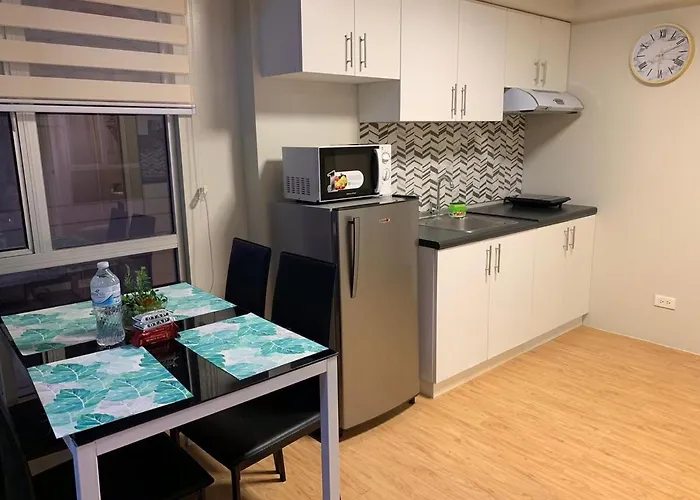 Apartment Stylish Two Bedroom Unit In Avida With Netflix Cebu