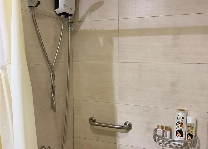 Stylish Two Bedroom Unit In Avida With Netflix *